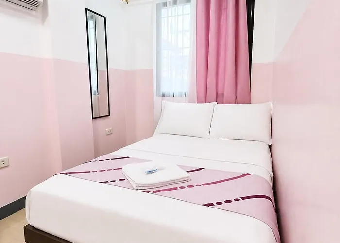 Metrohive - Cozy Near Naia Airport & Pitx *