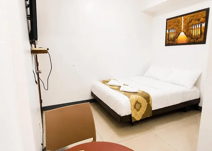 Auberge de jeunesse Metrohive - Cozy Near Naia Airport & Pitx