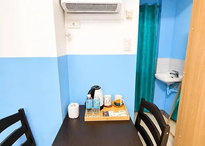 Auberge de jeunesse Metrohive - Cozy Near Naia Airport & Pitx