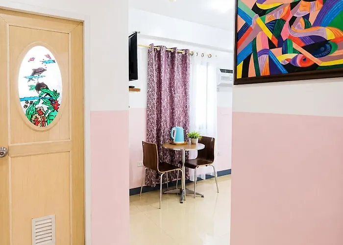 Metrohive - Cozy Near Naia Airport & Pitx *