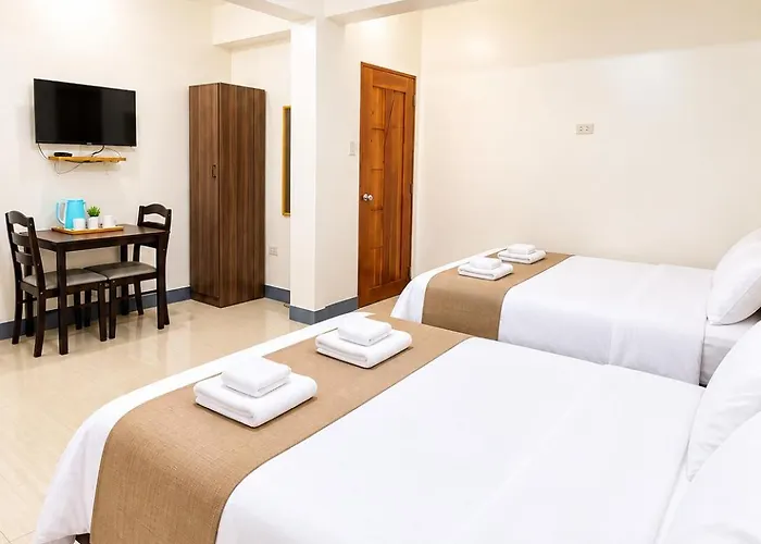 Metrohive - Cozy Near Naia Airport & Pitx *
